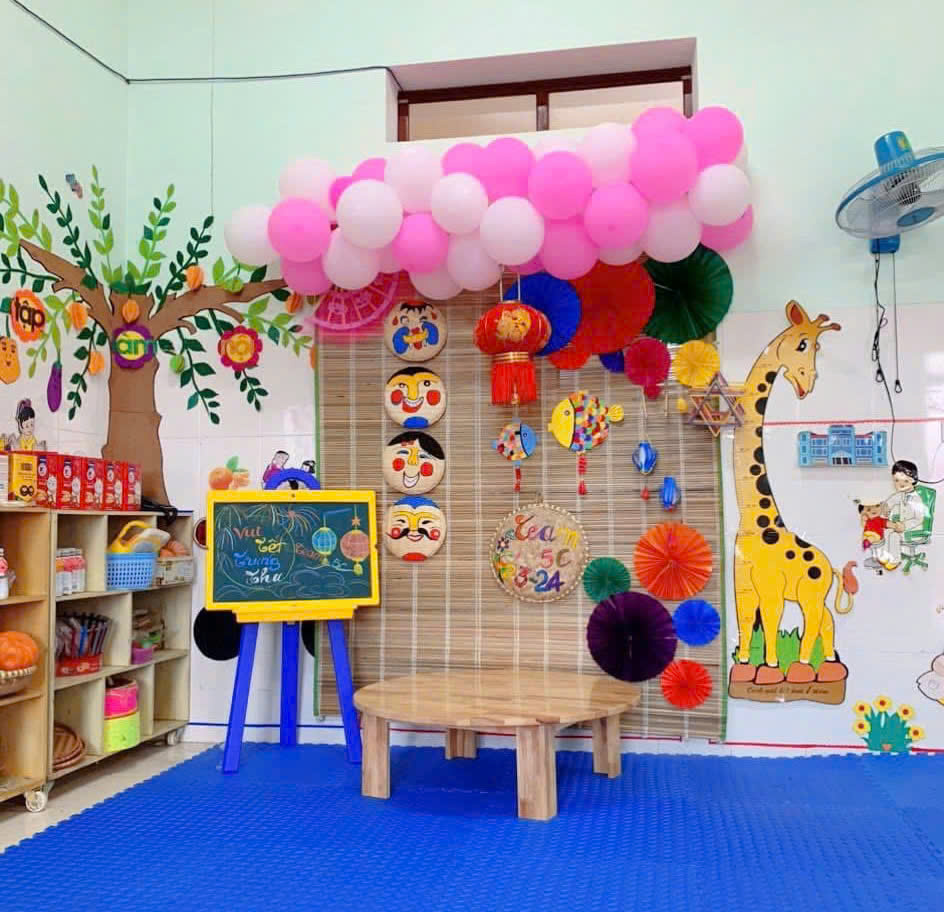 TRƯỜNG MN HOA THÀNH TỔ CHỨC VUI HỘI TRĂNG RẰM CHO CÁC BÉ!
